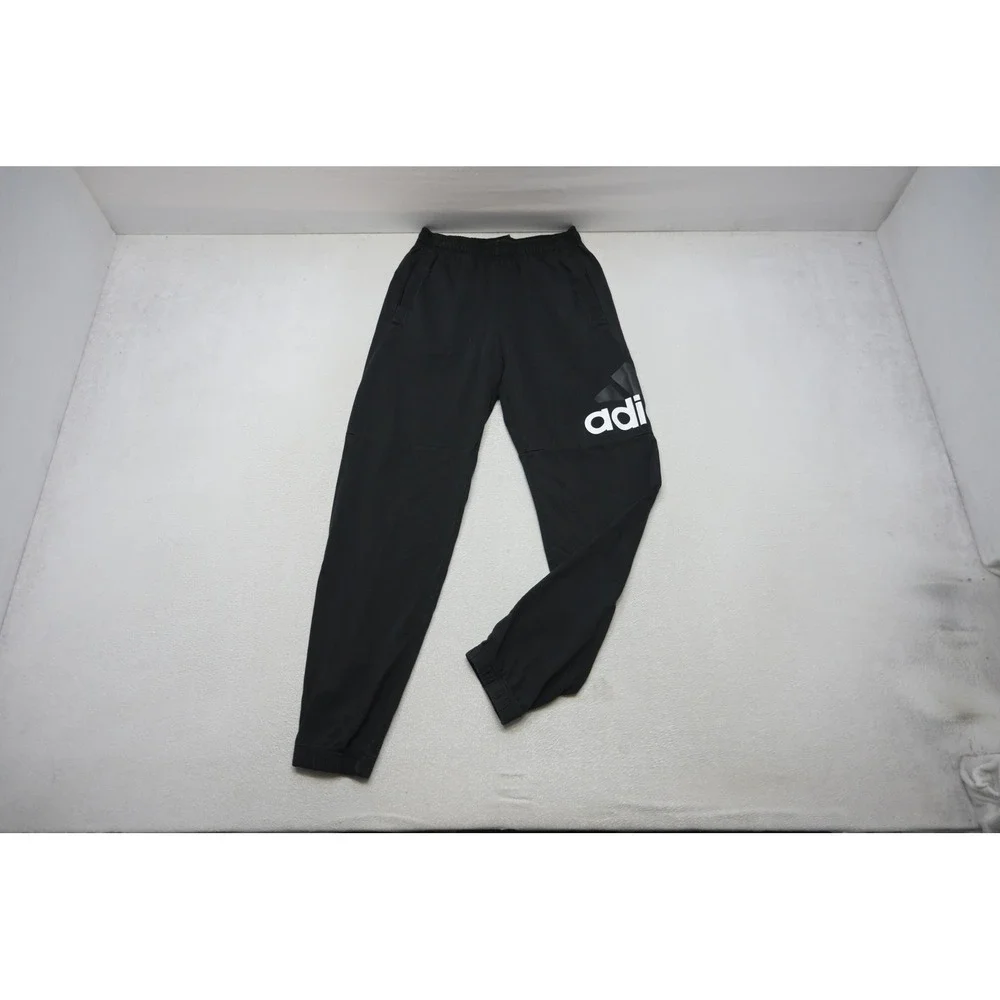 adidas joggers feature
